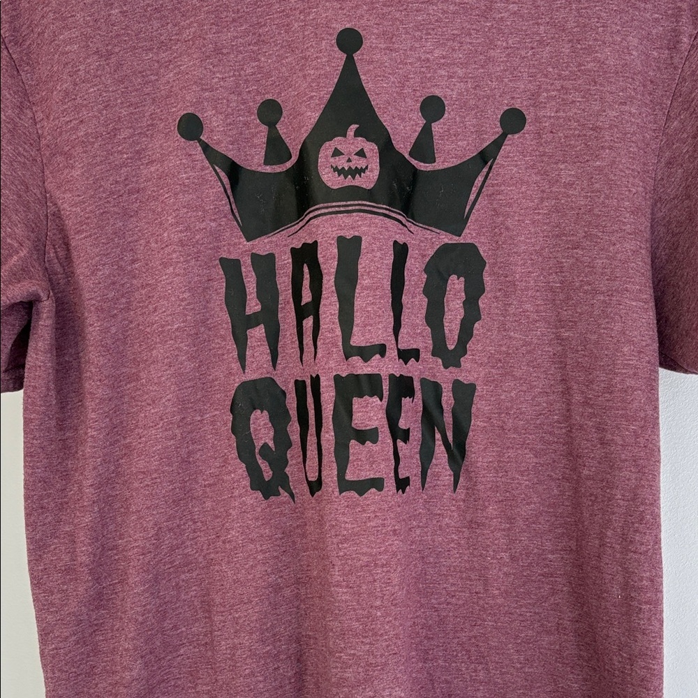 Gildan Heather Mauve Crewneck Tee with Black Graphic